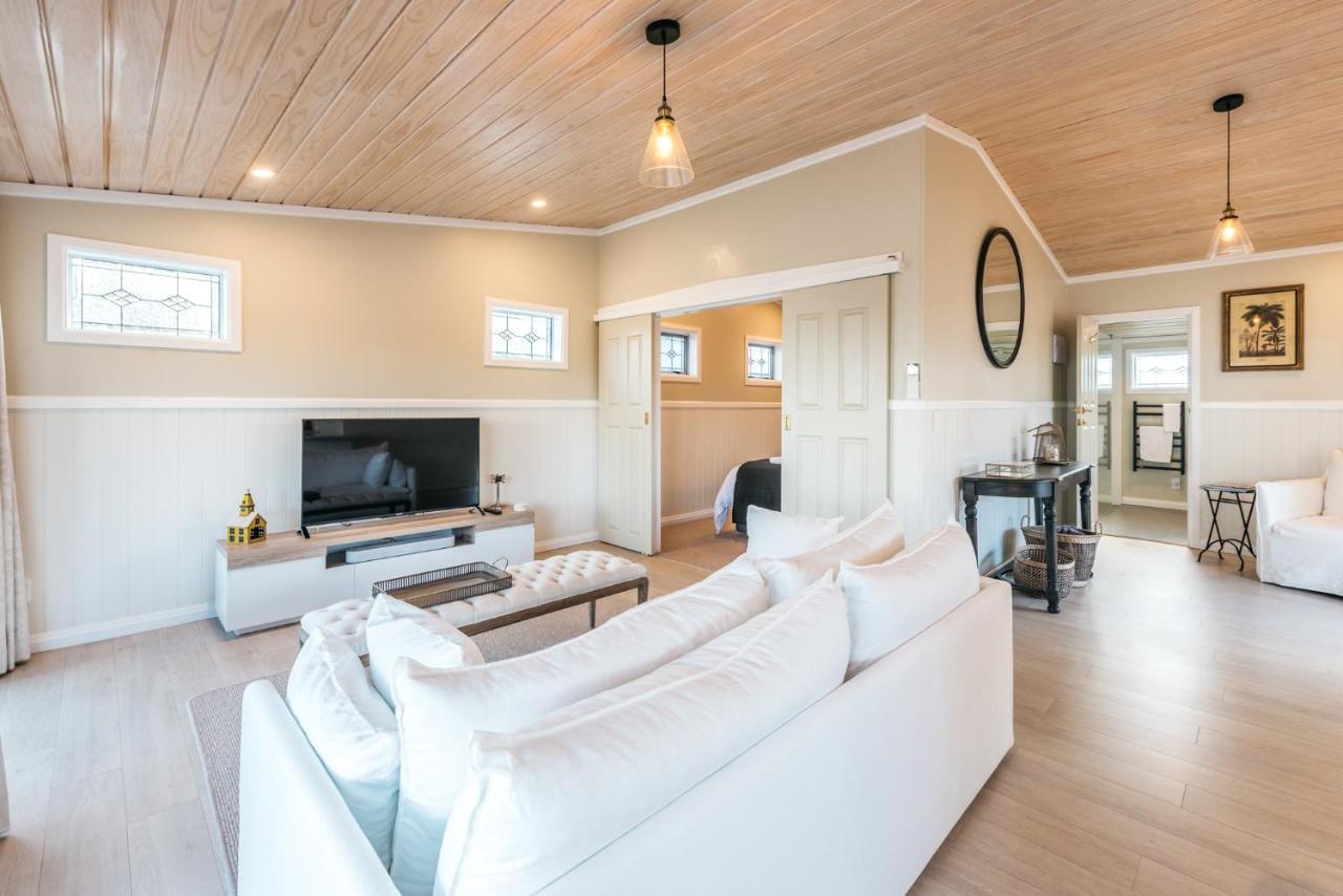 Pohutukawa Cottage, Waiheke Island Surfdale Εξωτερικό φωτογραφία