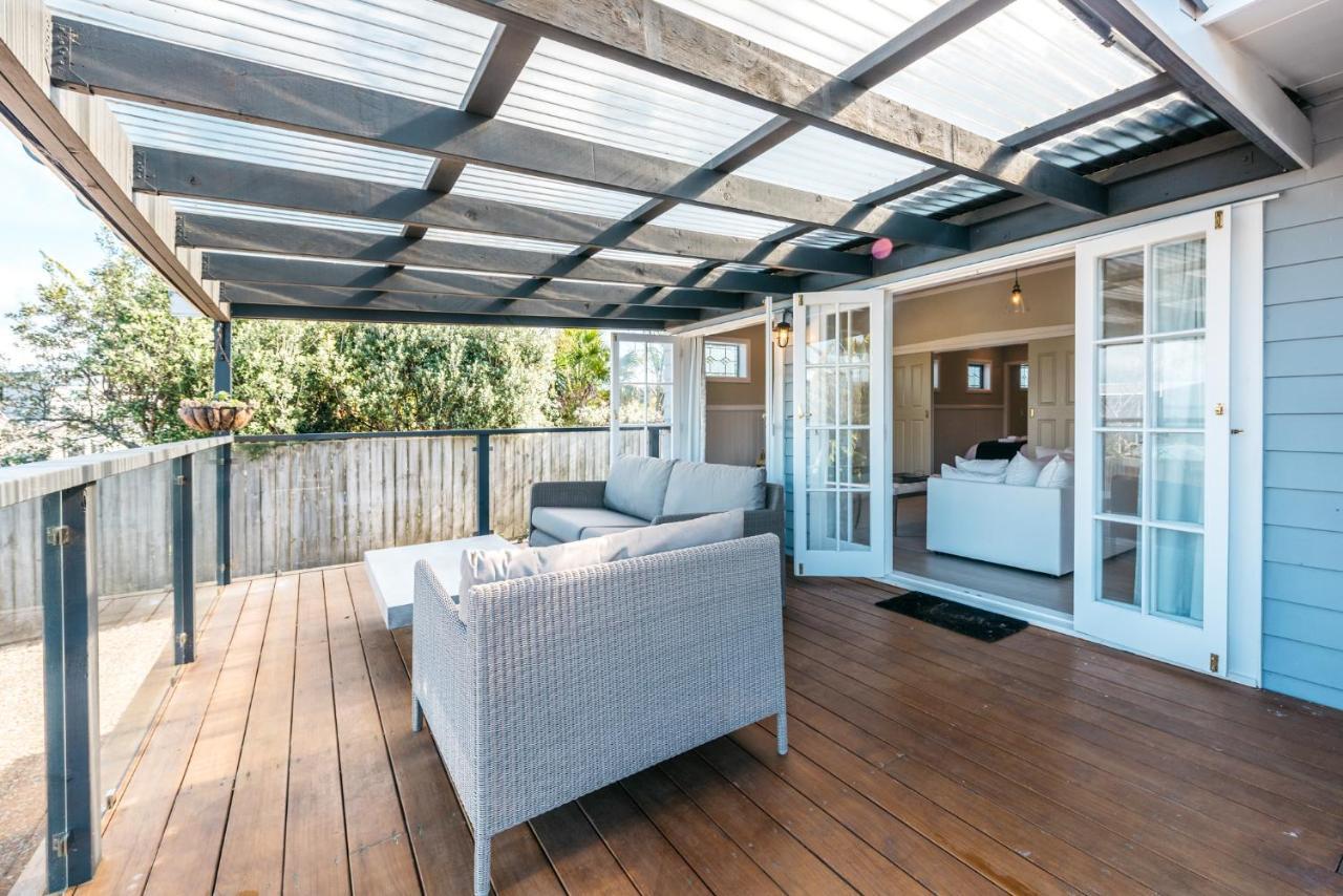 Pohutukawa Cottage, Waiheke Island Surfdale Εξωτερικό φωτογραφία